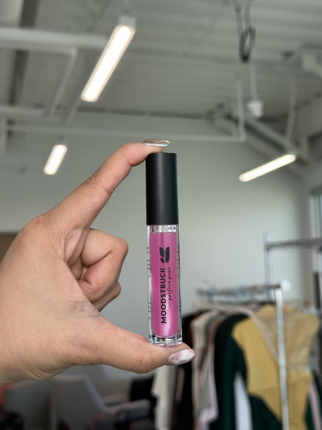 Younique Moodstruck Perfect Pout Hottie Menge